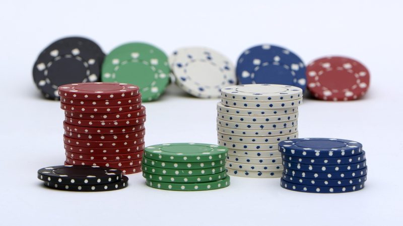 筹码管理与资金策略:德州扑克小游戏的科学管理方法 配图
